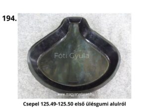 Csepel 125.49–125.50 első ülésgumi alulnézetből – magyar veterán motorkerékpár gumialkatrész