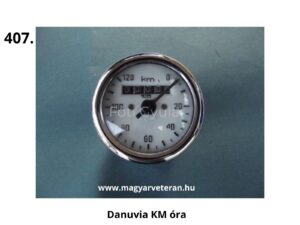 Danuvia motorkerékpárhoz tartozó vintage sebességmérő és kilométeróra, 0–120 km/h skálával és 00101.0 km-es számlálóval, magyar veterán jármű katalógusból.