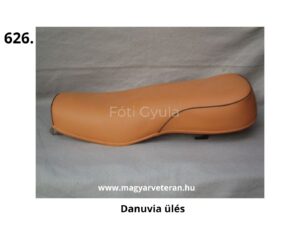 Danuvia motorkerékpár ülés barna kárpitozással, klasszikus formájú veterán motor alkatrész