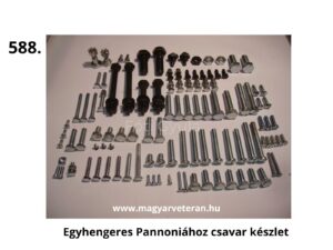 Egyhengeres Pannónia motorkerékpárhoz való komplett csavarkészlet, különböző méretű csavarokkal, anyákkal és rögzítőelemekkel veterán felújításhoz