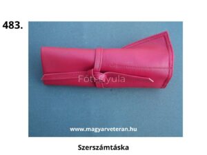 Piros szerszámtáska Pannónia veterán motorkerékpárhoz, feltekerhető kivitelben