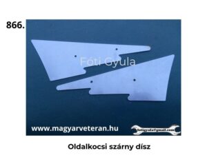 Oldalkocsi szárny dísz elemek párban, ezüstszínű fém kivitelben, rögzítőfuratokkal, kékes háttéren felülnézetből